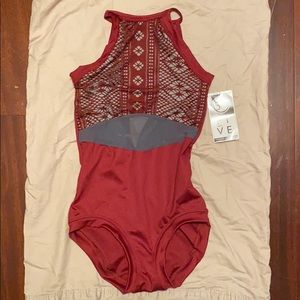 New Five Dancewear Leotard PA (XS) Leo Burgundy